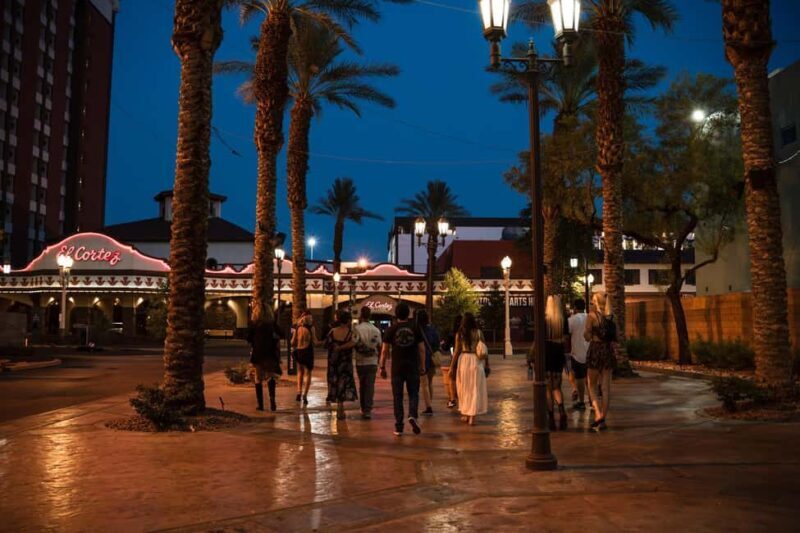 Las Vegas: Immersive 1920s Night Tour with Cocktails & Flask - Who Will Love This Tour?