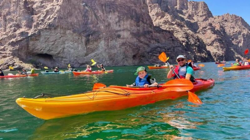 Las Vegas: Kayak Rental without Transportation - An In-Depth Look at the Kayak Rental Experience