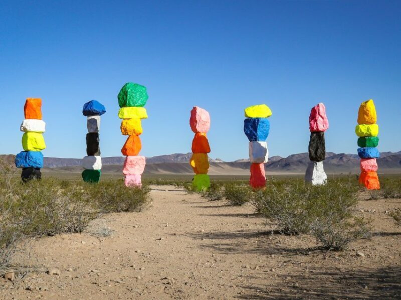 Las Vegas: Las Vegas Sign + 7 Magic Mountains + Photoshoot - The Itinerary Breakdown: What You Can Expect