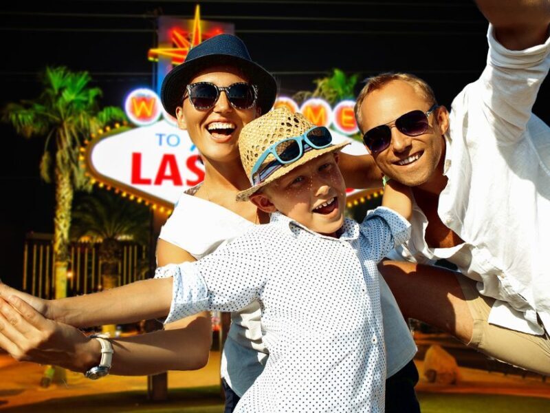 Las Vegas: Las Vegas Sign + 7 Magic Mountains + Photoshoot - Who Will Love This Experience?