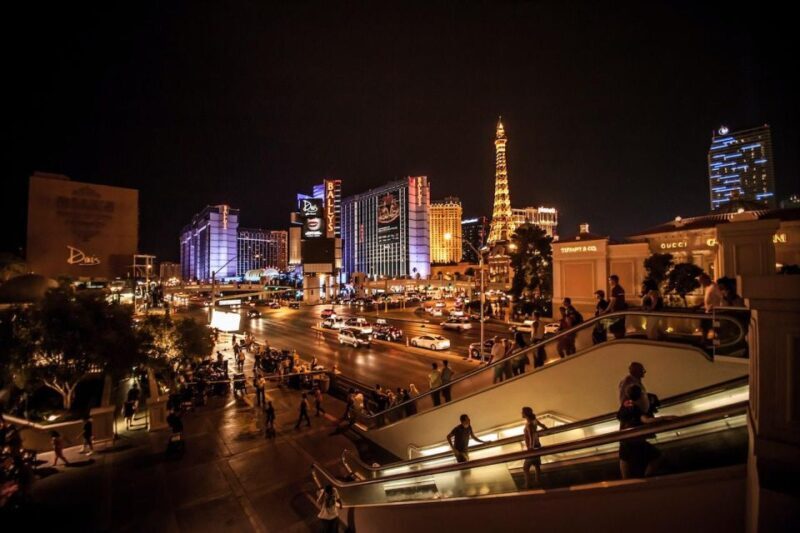 Las Vegas: Las Vegas Strip Night Tour with Spanish Guide - A Detailed Look at the Las Vegas Night Tour Experience