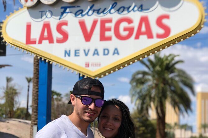 Las Vegas Limo Bus Sightseeing Tour with Iconic Photo Stops - Exploring the Tour Itinerary in Detail