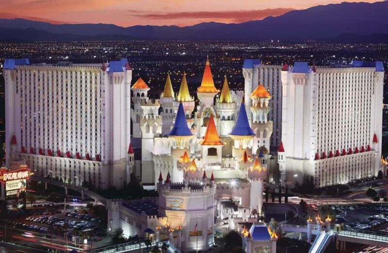 Las Vegas: Max Flight Simulator & 360° Roller Coaster - A Closer Look at the Experience