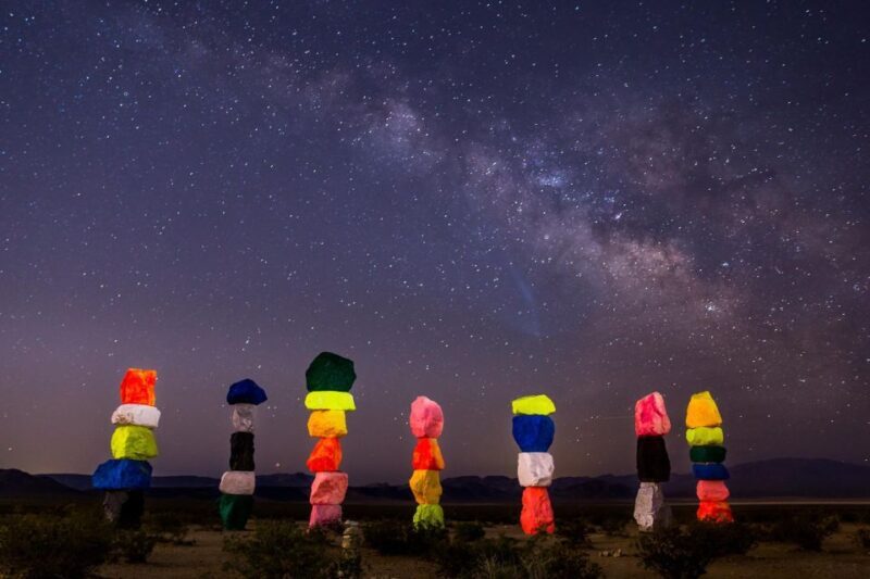 Las Vegas: Mojave Desert, 7 Magic Mountains, Vegas Sign Tour - FAQs