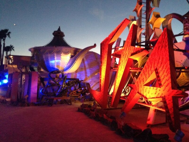 Las Vegas: Night Helicopter Flight and Neon Museum Tour - FAQ