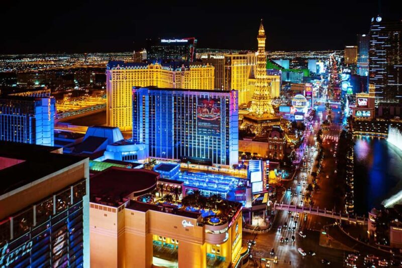 Las Vegas Night Strip Helicopter Wedding Ceremony Package - Key Points
