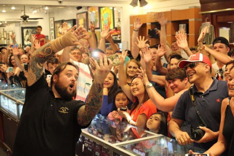 Las Vegas: Pawn Stars, Counts Kustoms, Shelby American Tour - Key Points