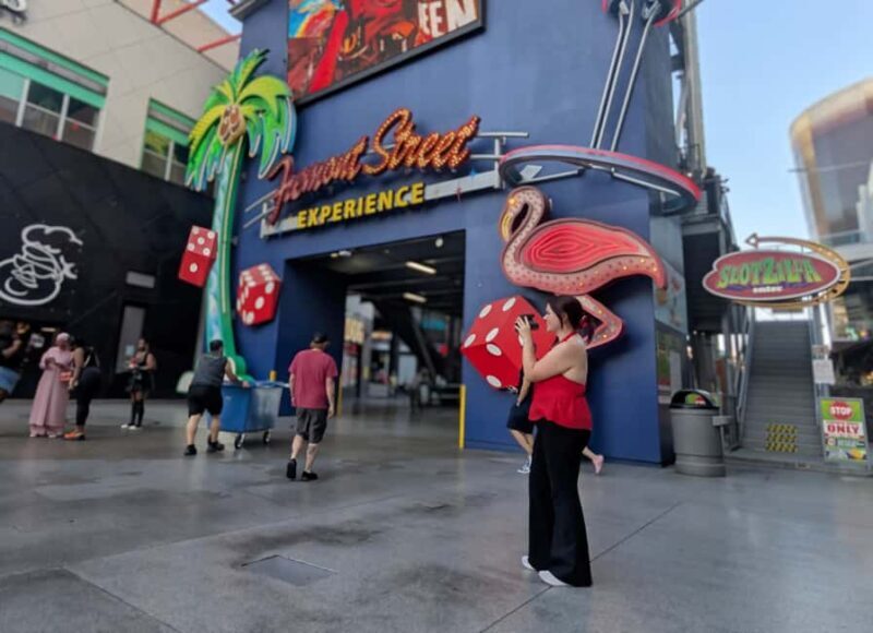 Las Vegas: Polaroid Photo Walking Tour in Vintage Downtown - Introduction: A Unique Look at Downtown Las Vegas