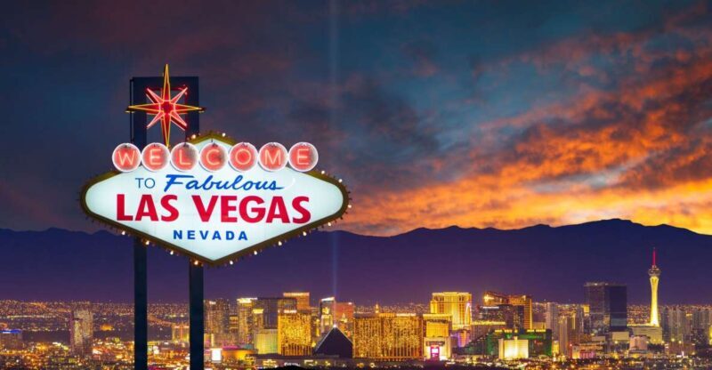 Las Vegas: Private custom tour with a local guide - Key Points
