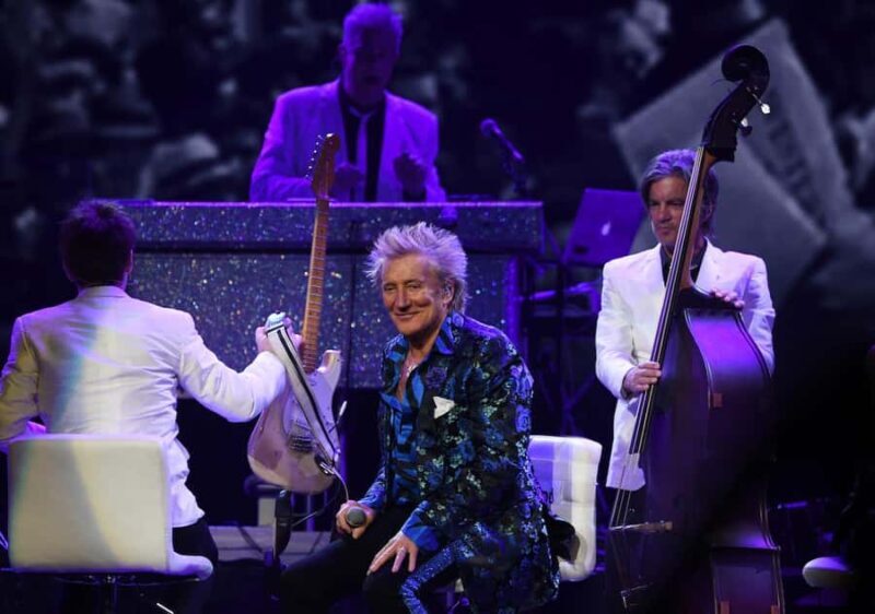 Las Vegas: Rod Stewart The Encore Shows at the Colosseum - A Closer Look at the Experience