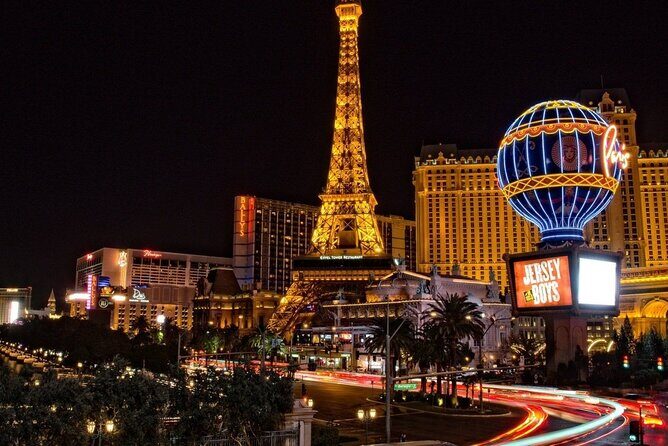 Las Vegas Strip at night like a Star with champagne by luxury limo - 3 or 5 hrs - Final Thoughts