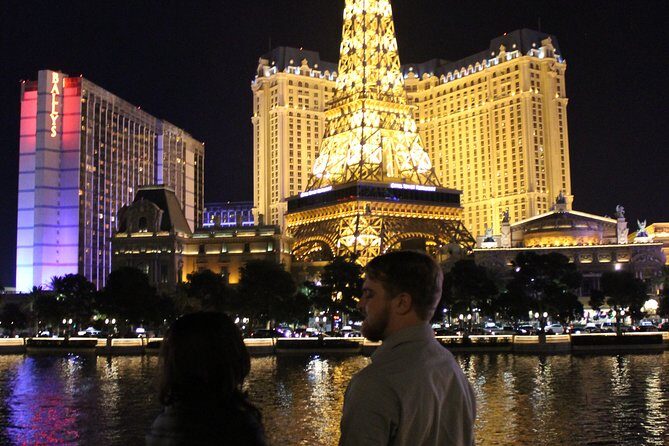 Las Vegas Strip or Fremont Street Semi-Professional Photo Session - The Experience in Detail
