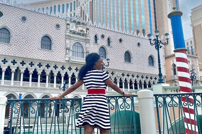 Las Vegas Walking Tour with Photo Taking - Who Should Consider This Tour?