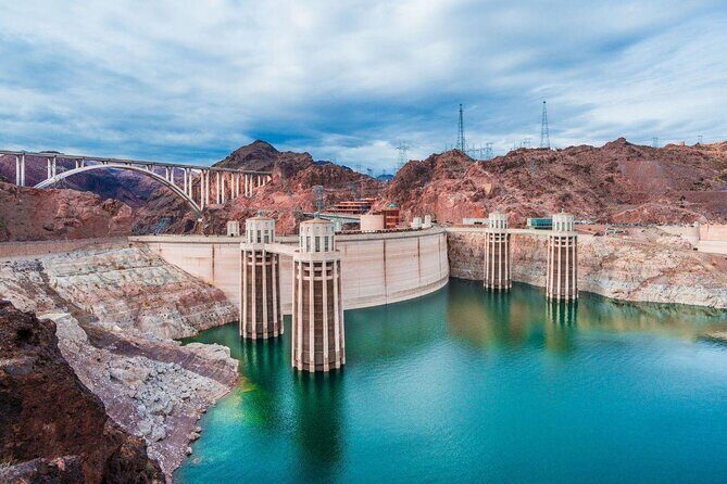 Las Vegas with Hoover Dam, 2-Days Tour from LA - Exploring the 2-Day Las Vegas, Hoover Dam, and Death Valley Tour from Los Angeles