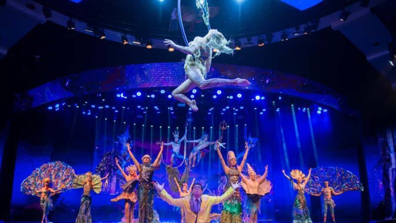 Las Vegas: WOW - The Vegas Spectacular at Rio Hotel & Casino - What Is the WOW - The Vegas Spectacular?