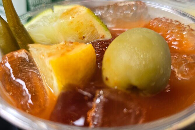 Last Fling in NOLA: Bachelor or Bachelorette Pub Crawl and Tour - A deep dive into the experience