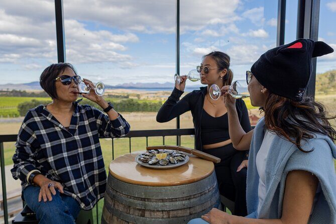 Launceston to Hobart via Wineglass Bay - Active Tour - A Day of Natural Beauty and Tasmanian Charm