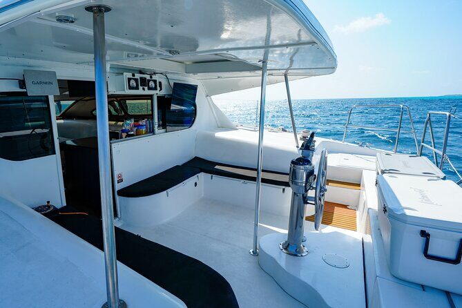 Laura Catamaran Private Tour to Isla Mujeres - Who Should Consider This Tour?