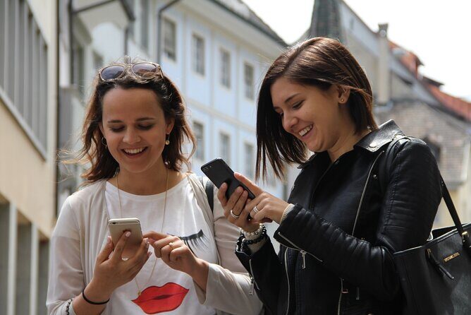 Lausanne (City Center) Scavenger Hunt and Sights Self-Guided Tour - FAQ