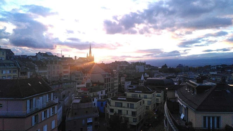 Lausanne: Cultural and Historical Guided Walking Tour - Key Points