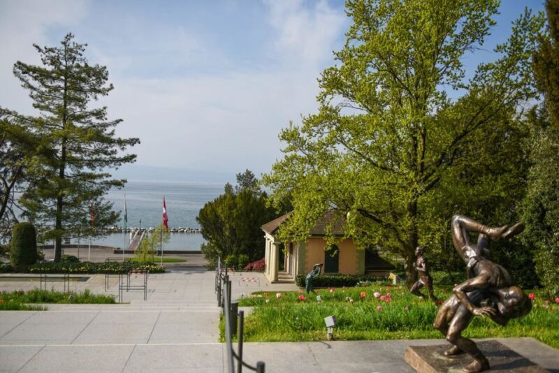 Lausanne, Montreux and Chillon: Private Trip from Geneva - Analyzing the Value