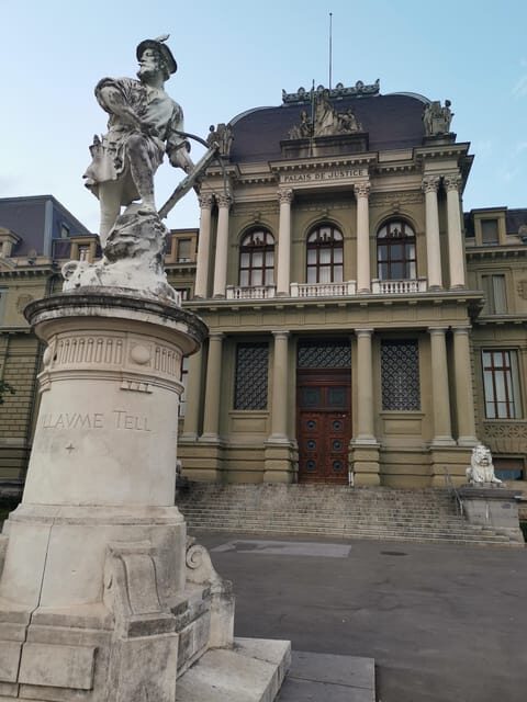 Lausanne: Old Town Guided Walking Tour - Key Points