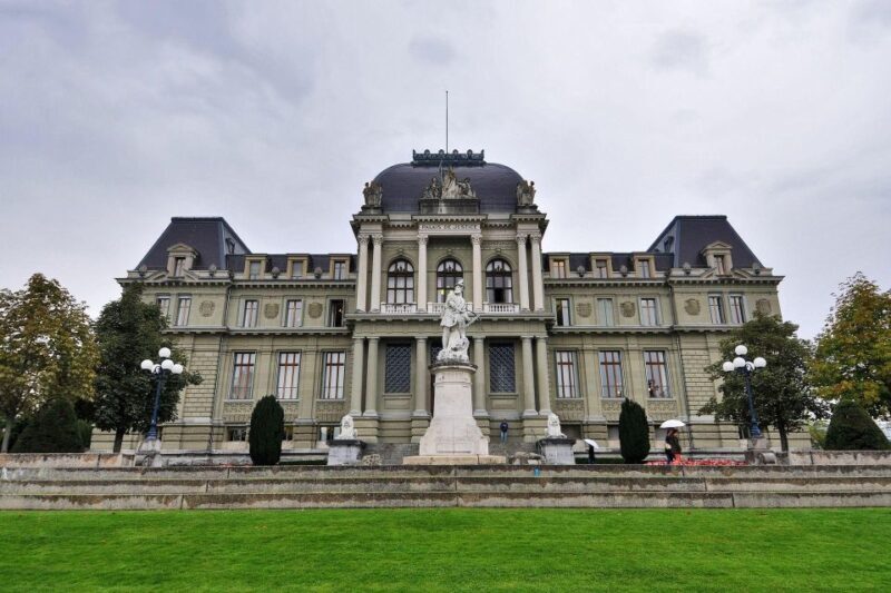 Lausanne Private Guided Walking Tour - A Close Look at the Tour Itinerary