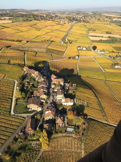 Lausanne: Swiss Fondue Flight in a Hot Air Balloon - An In-Depth Look at the Swiss Fondue Flight Experience