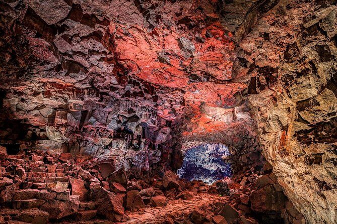 Lava Tunnel Tour Including Transfers from Reykjavik - Key Points