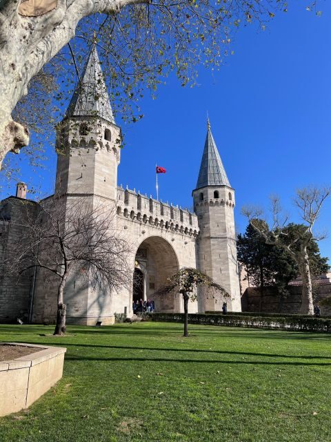 Layover Private Guided Istanbul City Tour with Transfers - FAQ