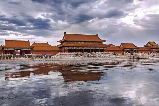 Layover Tour to Forbidden City, Hutong, Summer Palace & Tasting Roasted Duck - The Sum Up
