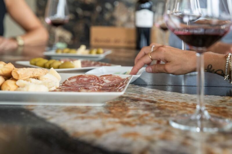 Lazise: Vineyard Tour and Organic Wine Tasting - The Itinerary: What to Expect in Detail