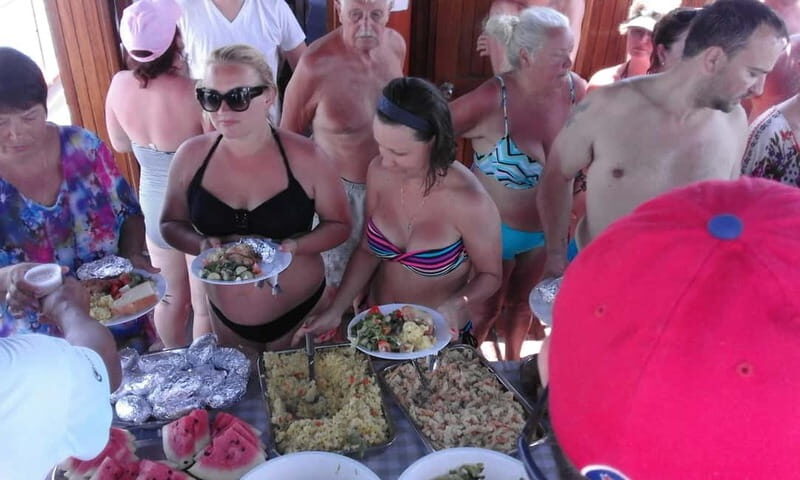 Lazy Full-Day Cruise - An In-Depth Look at the Lazy Full-Day Cruise