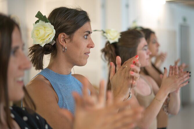 Learn Rumbas or Sevillanas in 90 minutes - Gift Flower - Who Is This Tour Best For?