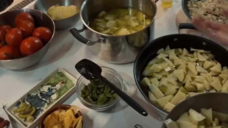 Learn to cook Spanish cuisine, Ole Ole - A Deep Dive Into the Experience