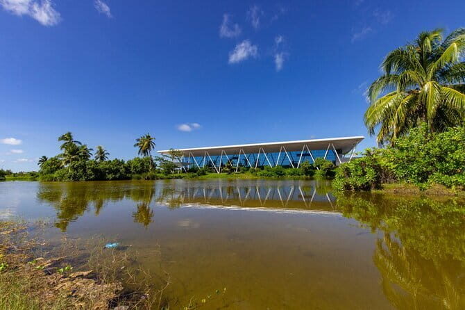 Learn to surf with Fuvahmulah Surf School - FAQ