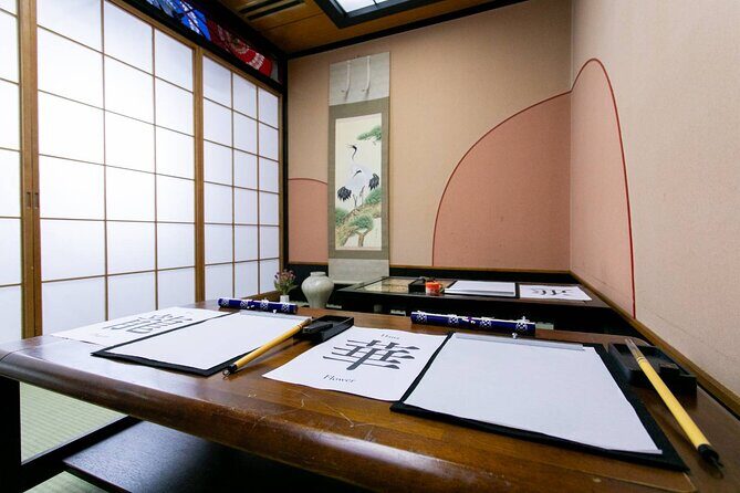 Learning Zen of Japanese Calligraphy in kimono near Osaka Castle - Key Points