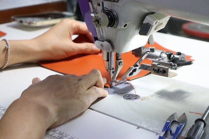 Leather Shoulder Bag Workshop - Photos included - Key Points