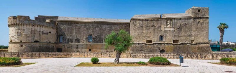 Lecce: e-bike tour at dawn towards the sea with brunch at Acaya Castle - Key Points