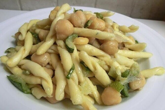 Lecce Hands-on Home Cooking Class: Craft Orecchiette & Savor Wine - Dining in a Home Environment