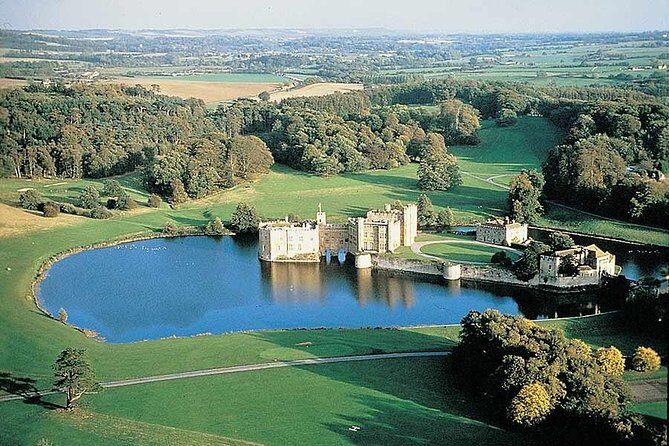 Leeds Castle, Canterbury and White Cliffs of Dover - Driver Guide - Canterbury Cathedral: An Architectural Marvel