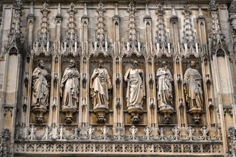 Leeds Castle, Canterbury Cathedral & Dover Private Tour - FAQs