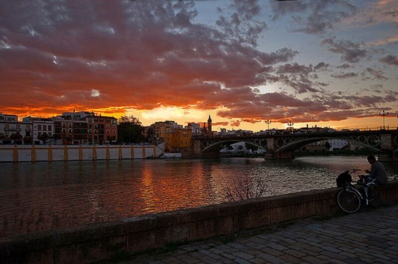 Legends of Triana Walking Tour in Spanish - What to Expect Practically