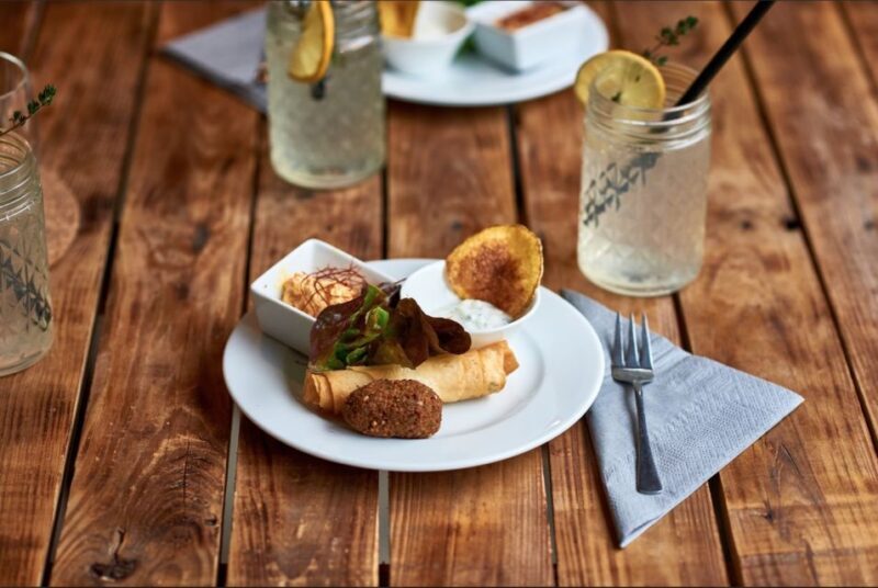 Leipzig: 3 dangerously delicious hours in Eisenbahnstraße - An In-Depth Look at the Eisenbahnstraße Food Tour