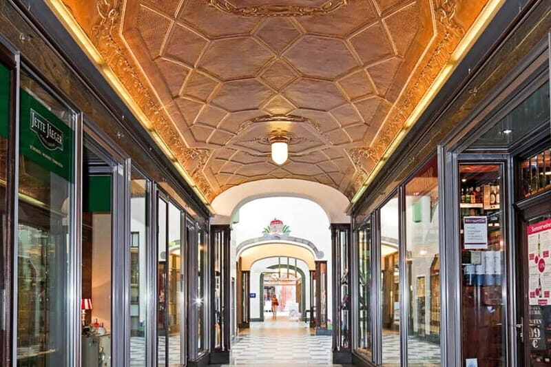 Leipzig: Courtyards, Houses, Trade - Passage Tour in German - Who Would Love This Tour?