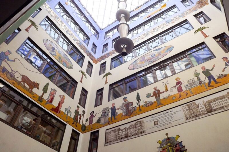 Leipzig: Courtyards, Houses, Trade - Passage Tour in German - The Sum Up