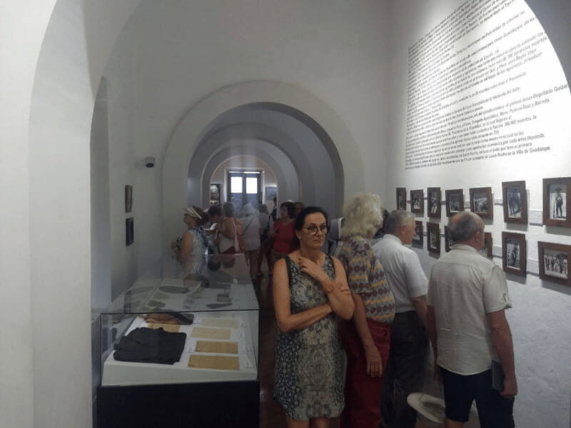 Leon: Cristero Rebellion Guided Tour with Breakfast - Key Points