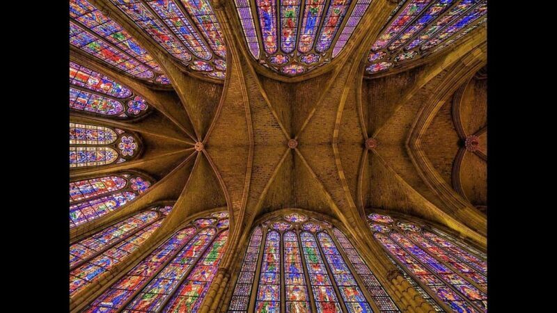 León: Private tour with a local art historian - Analyzing the Value