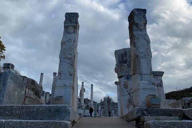 LESS Walking Tour : Private Ephesus, House of Virgin Mary, Temple - FAQ