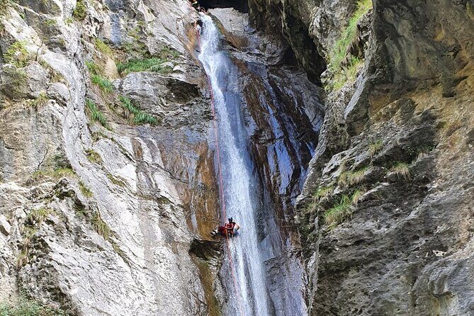 Level 1 Canyoning: Vione torrent with canyoning guide - The Sum Up